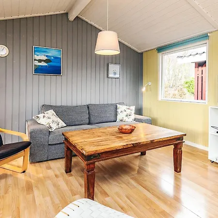Two-bedroom Holiday In 2 * Vordingborg
